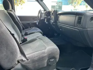 2002 Chevrolet Silverado 1500 LS