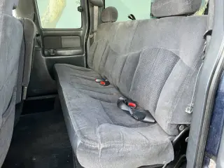 2002 Chevrolet Silverado 1500 LS