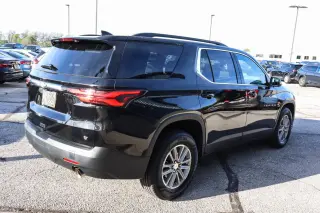 2023 Chevrolet Traverse FWD 4dr LT Cloth w/1LT