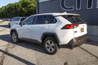 2024 Toyota RAV4 XLE FWD