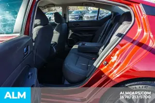 Nissan Altima 2025 2.5 SV 4dr Sedan