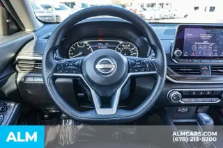 Nissan Altima 2025 2.5 SV 4dr Sedan