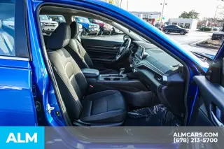 Nissan Altima 2025 2.5 SV 4dr Sedan