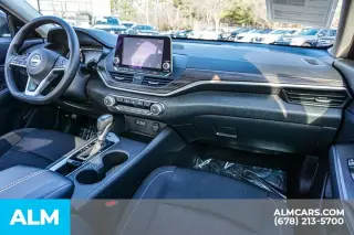 Nissan Altima 2025 2.5 SV 4dr Sedan