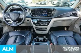 Chrysler Pacifica 2024 Touring L 4dr Mini-Van