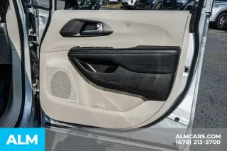 Chrysler Pacifica 2024 Touring L 4dr Mini-Van