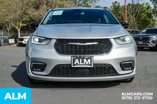 Chrysler Pacifica 2024 Touring L 4dr Mini-Van