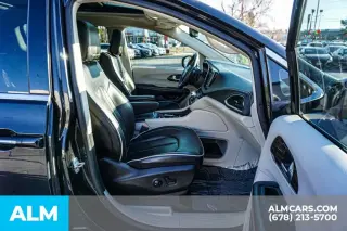 Chrysler Pacifica 2023 Limited 4dr Mini-Van