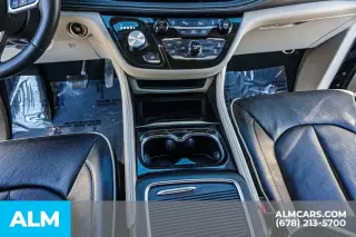 Chrysler Pacifica 2023 Limited 4dr Mini-Van