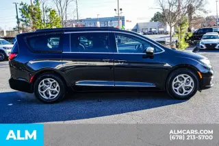 Chrysler Pacifica 2023 Limited 4dr Mini-Van
