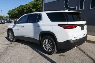 2023 Chevrolet Traverse FWD 4dr LT Leather