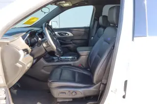 2023 Chevrolet Traverse FWD 4dr LT Leather