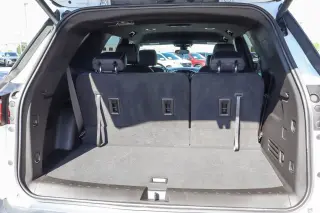 2023 Chevrolet Traverse FWD 4dr LT Leather
