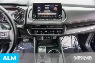 Nissan Rogue 2025 SV 4dr Crossover