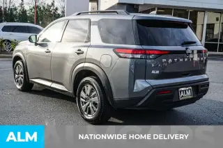 Nissan Pathfinder 2025 SV 4dr SUV