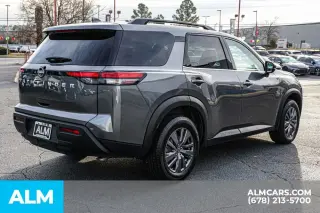 Nissan Pathfinder 2025 SV 4dr SUV