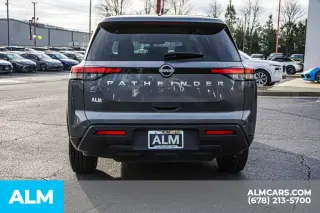 Nissan Pathfinder 2025 SV 4dr SUV
