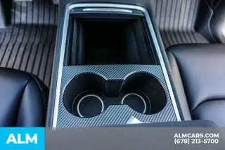Tesla Model Y 2024 AWD Long Range 4dr Crossover