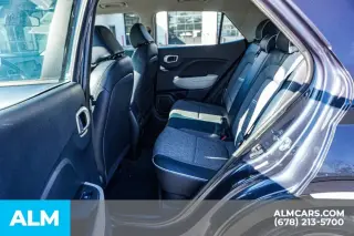 Hyundai VENUE 2024 Limited 4dr Crossover