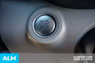 Hyundai VENUE 2024 Limited 4dr Crossover
