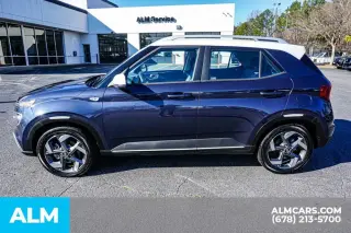 Hyundai VENUE 2024 Limited 4dr Crossover