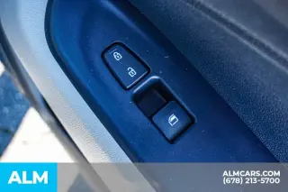 Hyundai VENUE 2024 Limited 4dr Crossover
