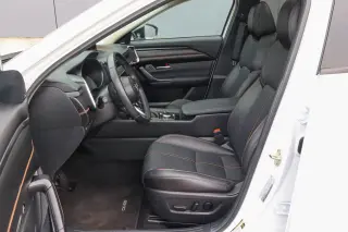 2025  Mazda CX-50 2.5 S Premium Plus Package AWD