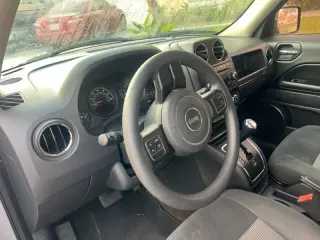2017 Jeep Patriot Sport