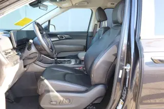 2025 Kia Carnival LXS FWD