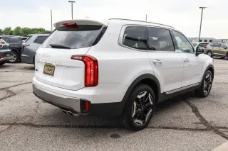 2025 Kia Telluride S FWD
