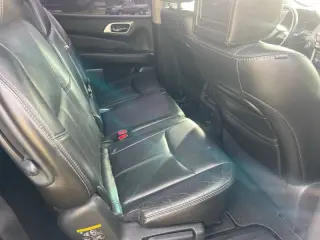 2013 Nissan Pathfinder Platinum