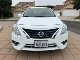 2018 Nissan Versa SV