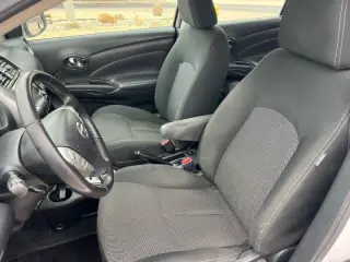 2018 Nissan Versa SV