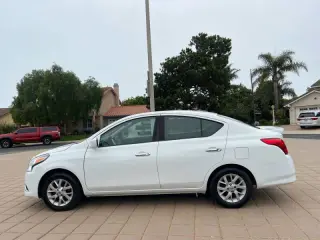 2018 Nissan Versa SV