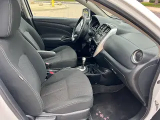 2018 Nissan Versa SV