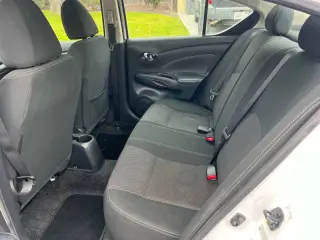 2018 Nissan Versa SV