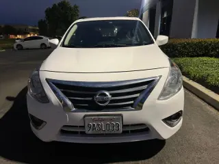 2018 Nissan Versa SV