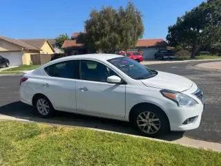 2018 Nissan Versa SV