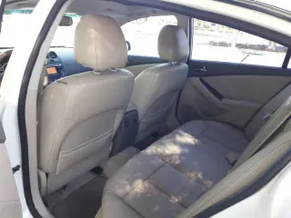 2012 Nissan Altima 3.5 SR