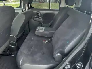 2011 Nissan cube 1.8