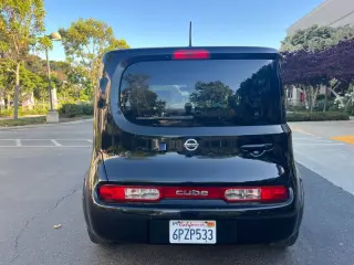 2011 Nissan cube 1.8