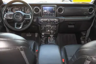 2022 Jeep Wrangler Unlimited Sahara Altitude 4x4