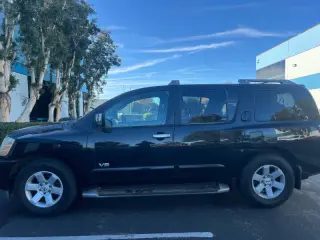 2005 Nissan Armada SE