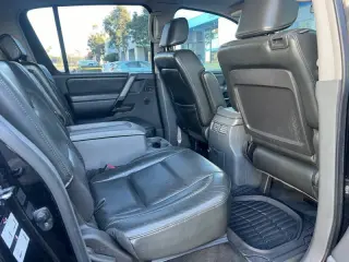 2005 Nissan Armada SE