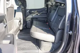 2023 GMC Sierra 1500 4WD Crew Cab 147 AT4X