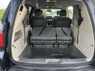 2009 Volkswagen Routan SE