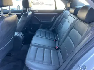 2005 Volkswagen Jetta 2.5 PZEV