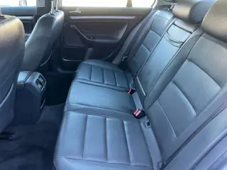 2005 Volkswagen Jetta 2.5 PZEV