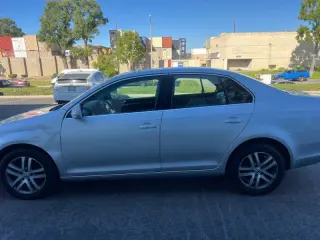2005 Volkswagen Jetta 2.5 PZEV