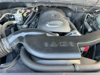 2004 Chevrolet Tahoe LS